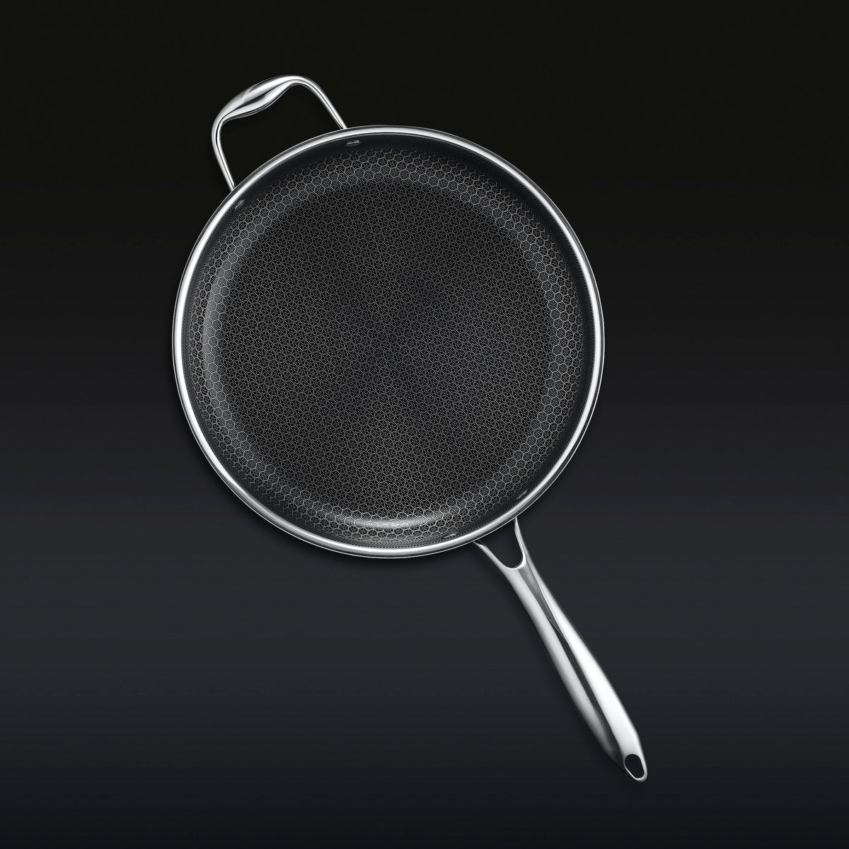 Hybrid Deep Sauté Pan with Lid, 4.5-Qt
